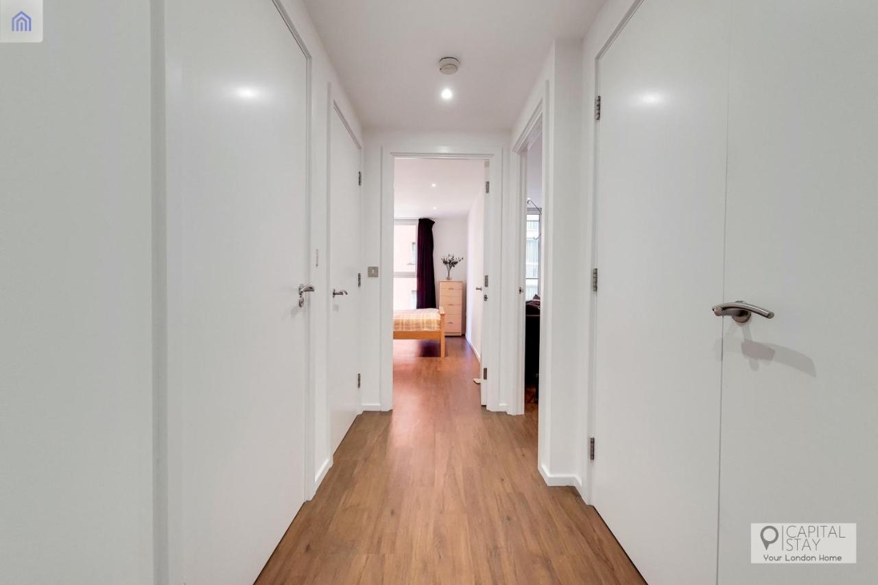 Two Bedroom Apartment - London Excel Stays Екстер'єр фото